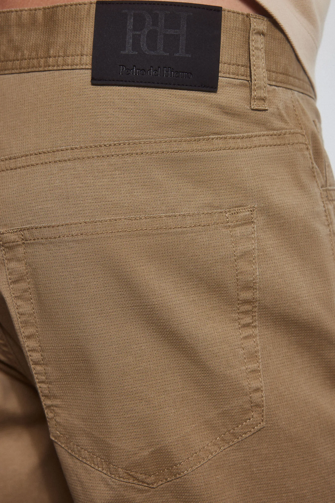 5-pocket trousers, slim fit