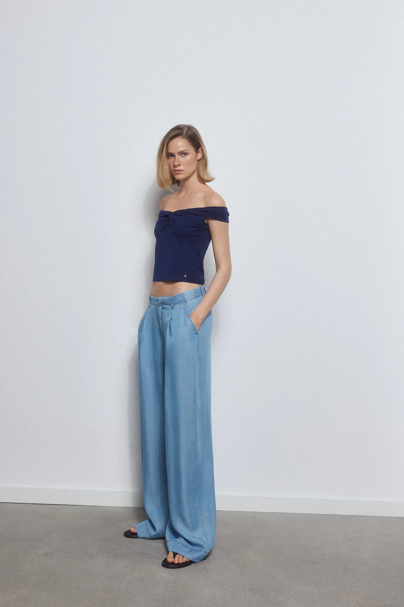 Cropped wide leg 100% tencel trousers™ lyocell