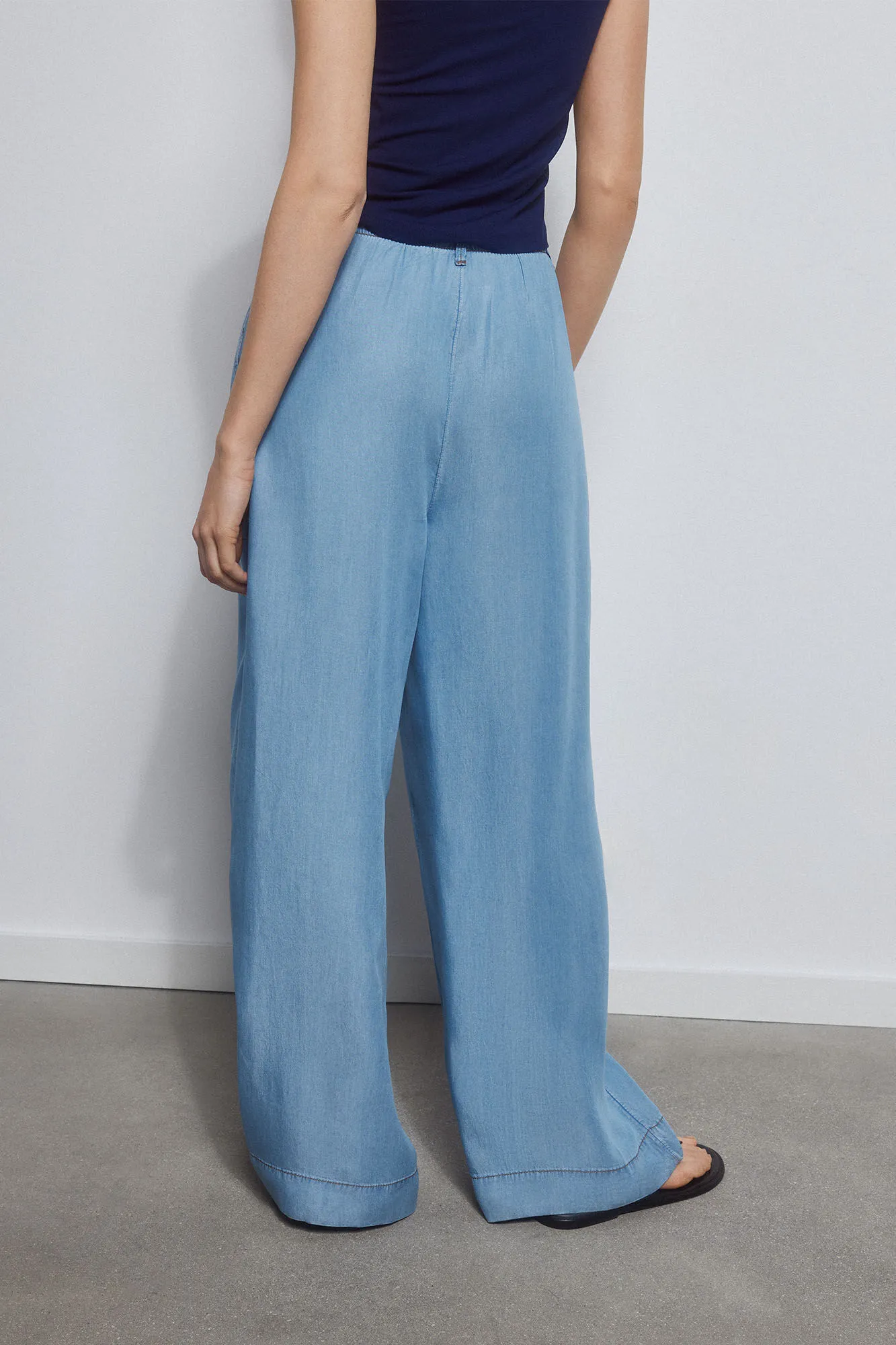 Cropped wide leg 100% tencel trousers™ lyocell