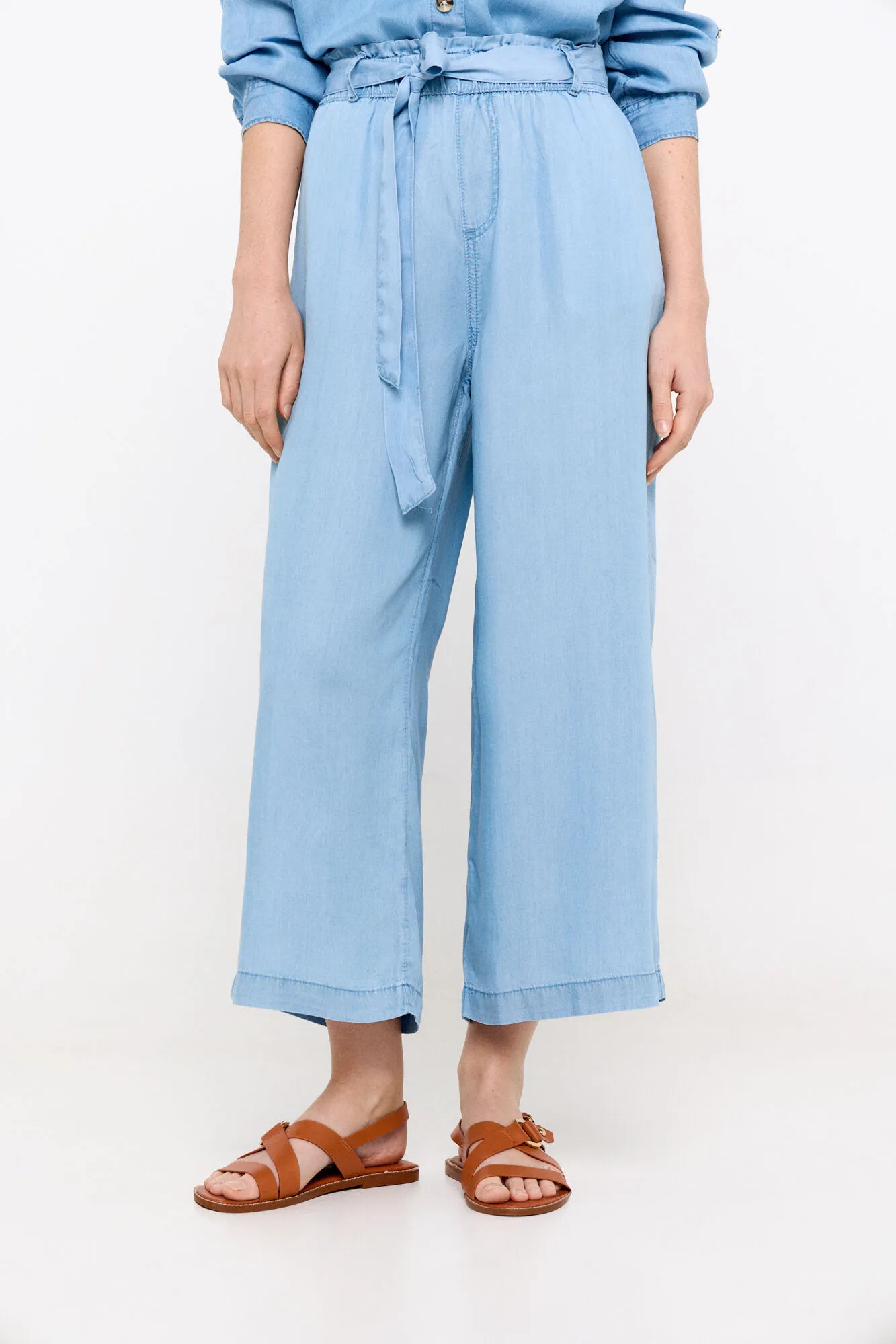 Fluid palazzo trousers