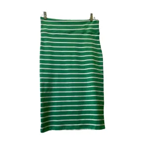 Green Skirt Mini & Short By SOHO LADY Size: 16