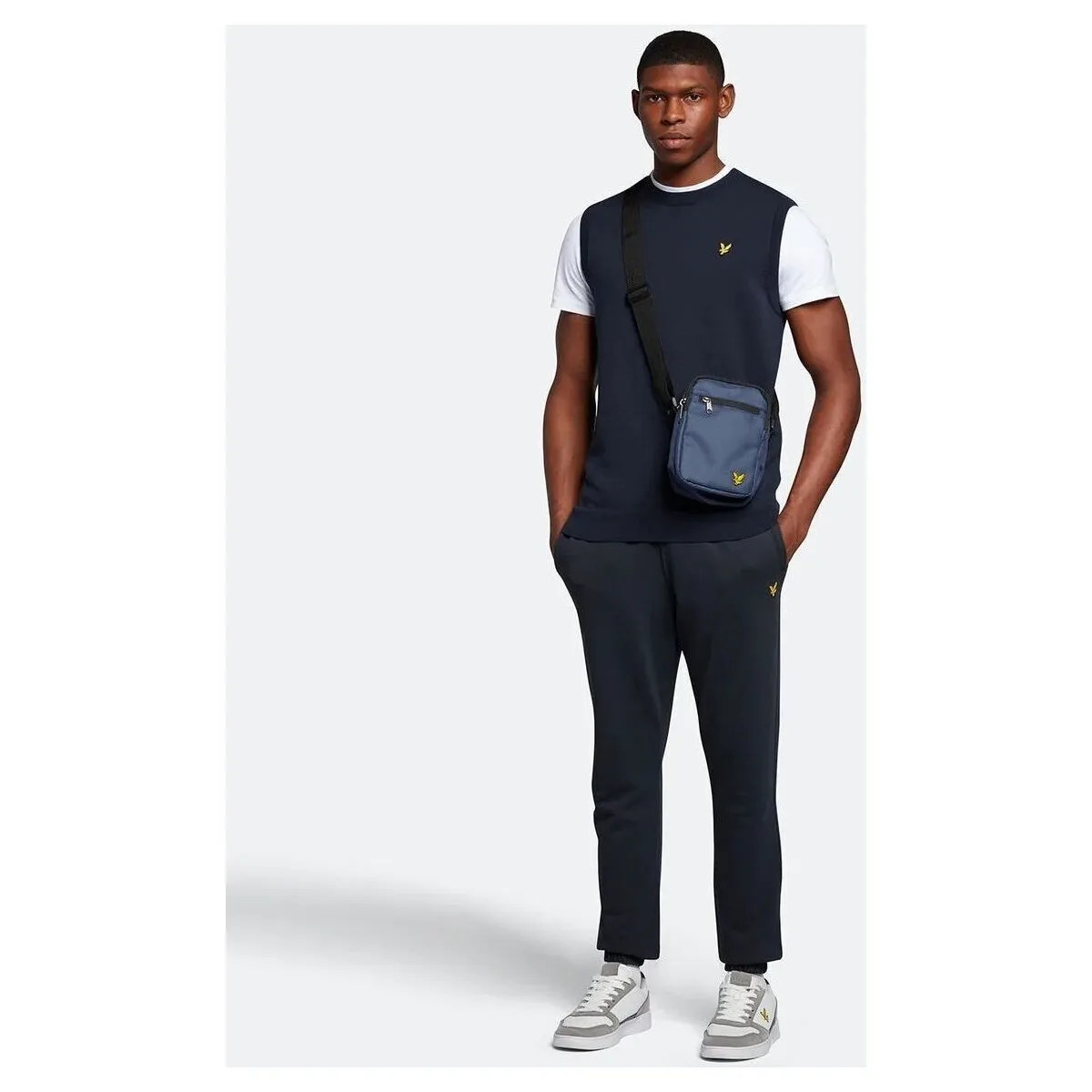 KN1819V CREW NECK VEST-Z271 DARK NAVY