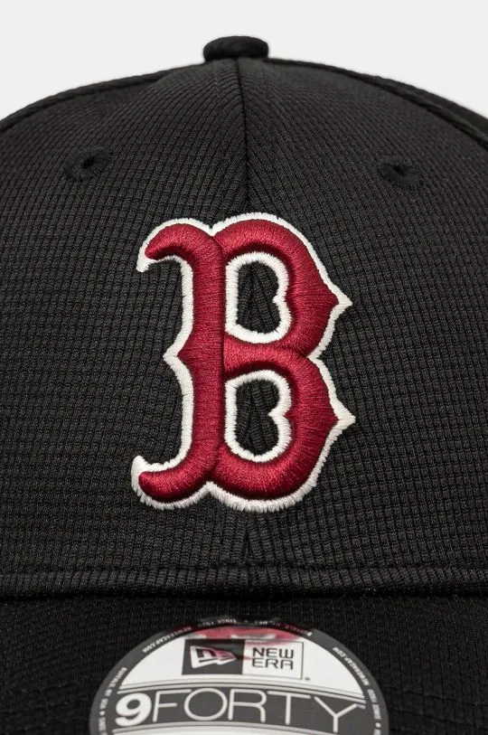 New Era baseball cap PIVOT KNIT 9FORTY® BOSTON RED SOX black color with an application 60565472