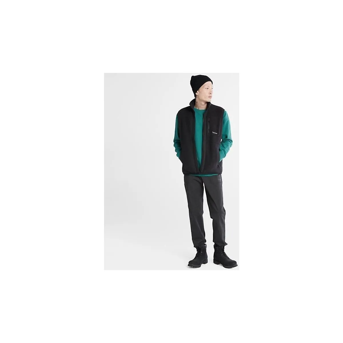 TB0A24DA0011 - SHERPA FLEECE VEST-BLACK